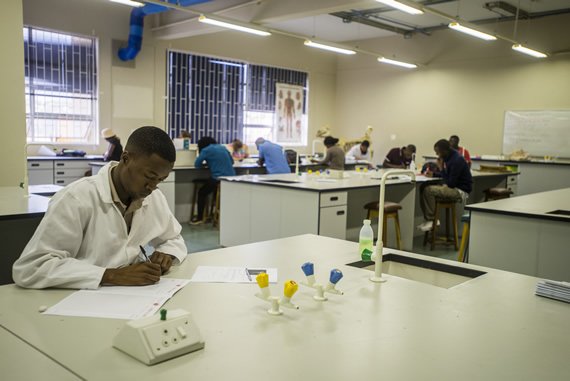 africa_researchlab_570.jpg