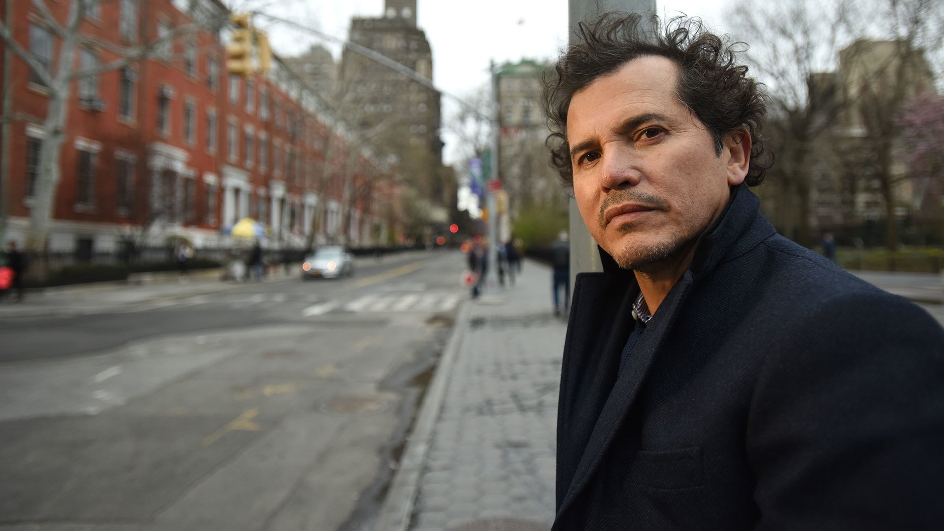 John Leguizamo on the street
