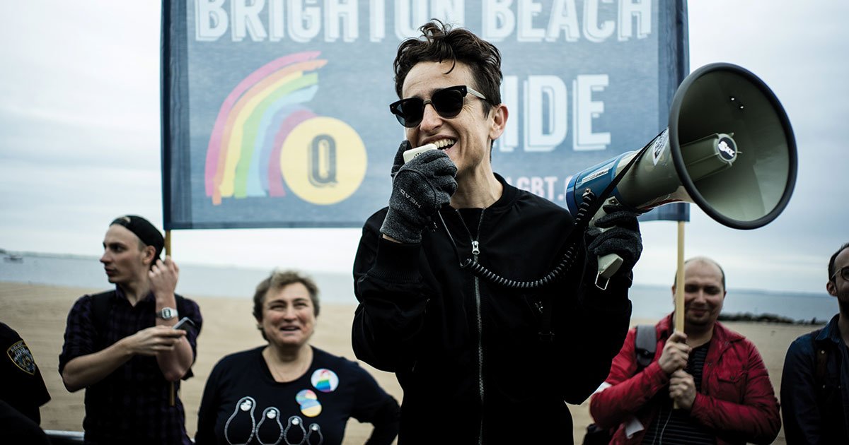 Russian-American writer and activist Masha Gessen speaks at the first ever Russian-speaking LGBT Pride March at Brooklyn’s Brighton Beach on May 20, 2017. (Photo: Misha Friedman/Getty Images) Masha-1200px.jpg