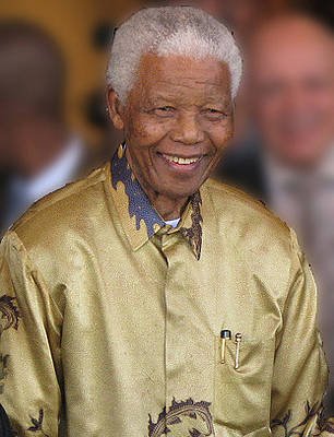 Nelson Mandela photographed in Johannesburg, Gauteng, on May 13, 2008; photo CC BY 2.0, South Africa The Good News RTEmagicC_mandela.jpg